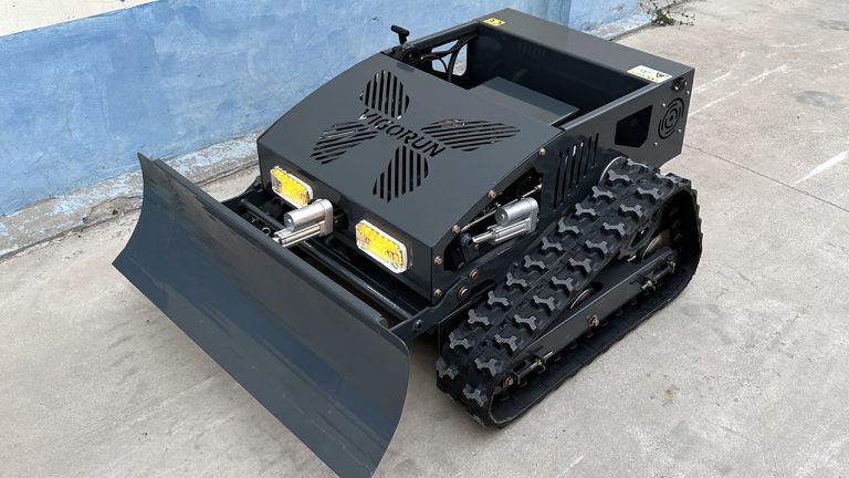 Vigorun radio control mowing robot for the Czech market