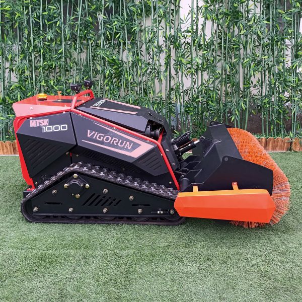 Remote control snow brush (MTSK1000 with brush) - Image 5